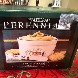 Pfaltzgraff Perennia Snow Village Dip Set